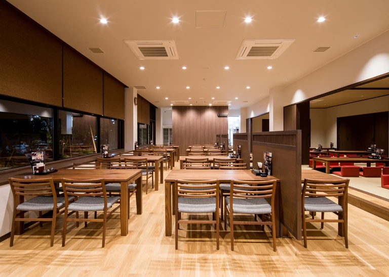 １階DINING楓